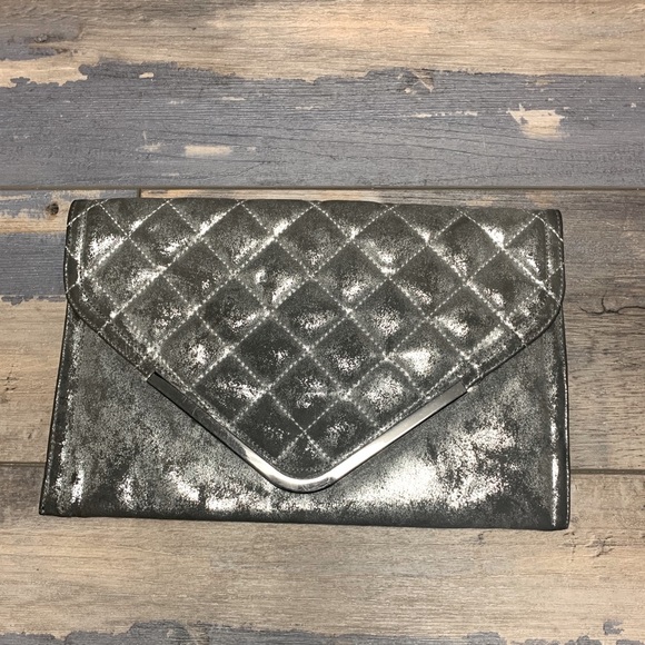🤍bcbgeneration🤍 silver metallic clutch - Picture 1 of 7